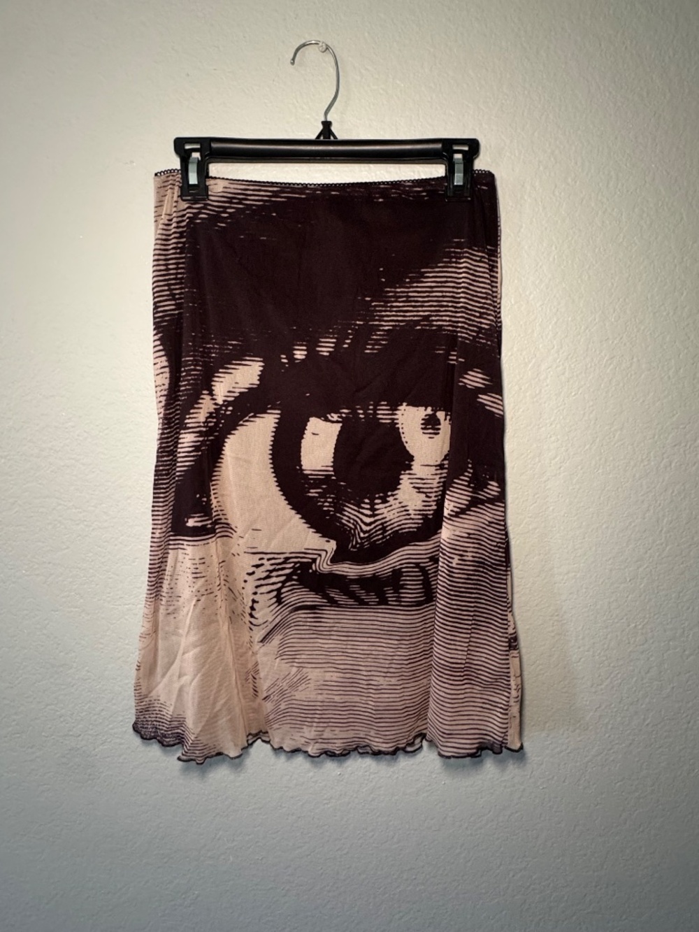 Urban Outfitters Gabriella Layered MIDI Skirt in brown and cream - Picture 2 of 7